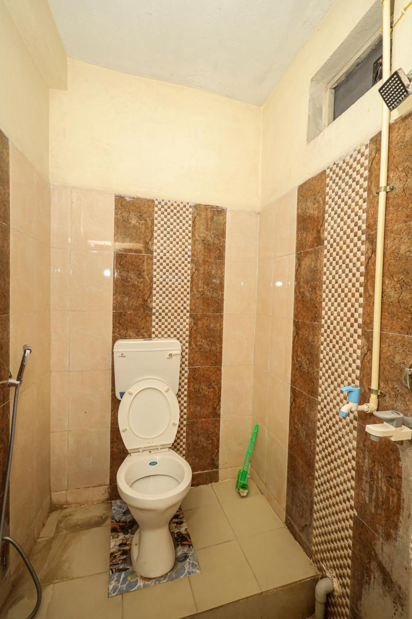 Rai Guest House Уджайн Екстериор снимка